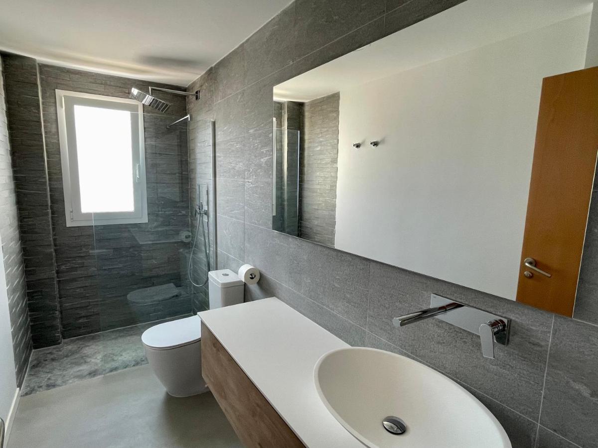Beautiful Penthouse With Pool And Wonderful Beach View Oliva Luaran gambar